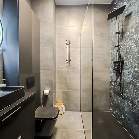 Apartment Ans Hanza Tower No 632 - Swimming Pool, Sauna, Jacuzzi, Viewing Terrace Stettin