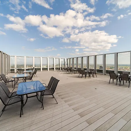 Ans Hanza Tower No 632 - Swimming Pool, Sauna, Jacuzzi, Viewing Terrace * Stettin