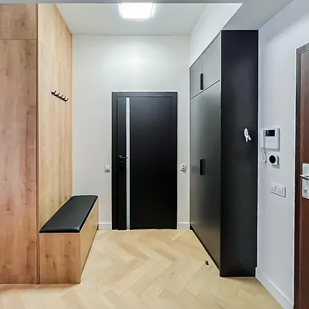 Ans Hanza Tower No 632 - Swimming Pool, Sauna, Jacuzzi, Viewing Terrace