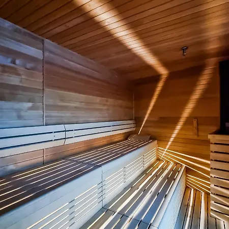 Ans Hanza Tower No 632 - Swimming Pool, Sauna, Jacuzzi, Viewing Terrace Apartman *