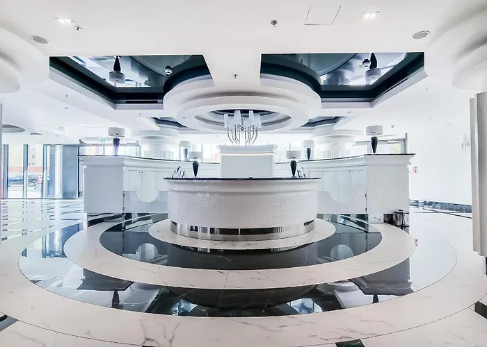 Апартаменты Ans Hanza Tower No 632 - Swimming Pool, Sauna, Jacuzzi, Viewing Terrace